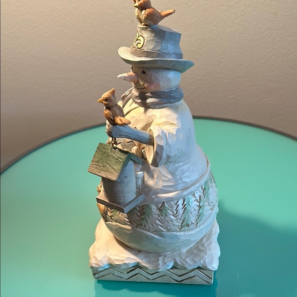 Jim Shore “Sing For Winter”Snowman with Birch Birdhouse Figurine - Picture 3 of 6